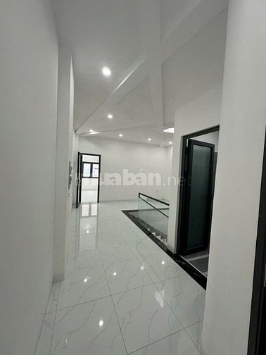 Mặt tiền KD đường Sinco,nhà mới 3 tầng- 152m2(5.5x28),gần Hồ Học Lãm