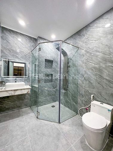 CHỈ 3 TỶ 250 GIÁ TỐT ĐẦU TƯ NHÀ NGUYỄN CỬU VÂN - BT GẦN CHỢ TÂN ĐỊNH 