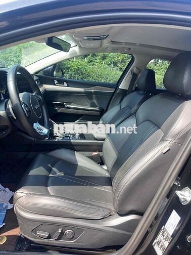 Kia K5 Premium 2.0 AT sản xuất 2022