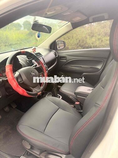 Mitsubishi Attrage 2019 Trắng