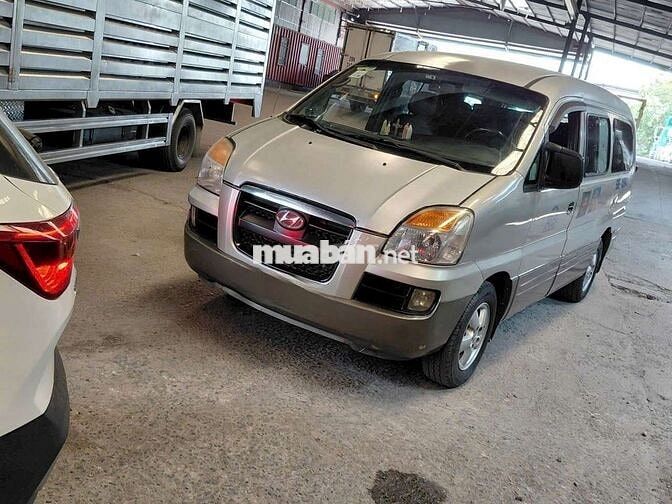 Hyundai Starex 2004 Bạc Số sàn