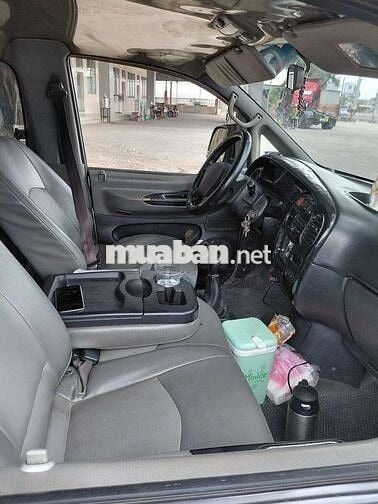 Hyundai Starex 2004 Bạc Số sàn