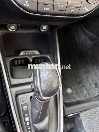 Suzuki XL7 2020 130000 km Trắng