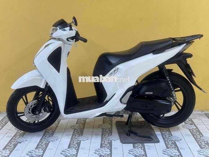SH 125 2018 Trắng đen siêu mới 43K1-413.52