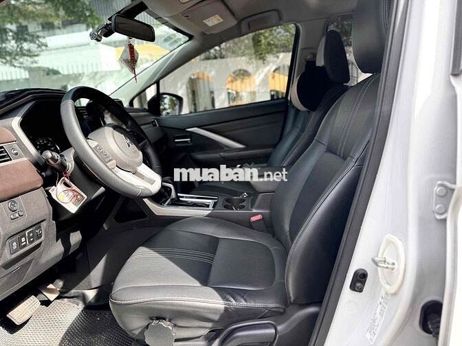 Mitsubishi Xpander 2024 Premium 6v km