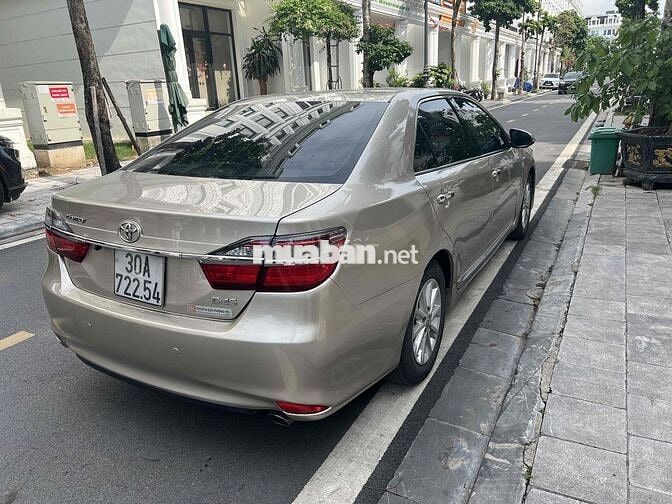 Toyota Camry 2015 2.0 D4S Vàng cát