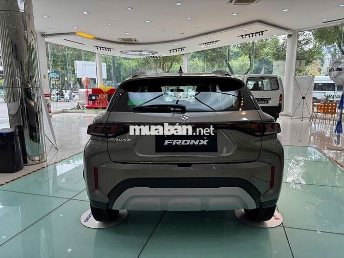 xe Suzuki Fronx GL 2025 xả kho khuyến mãi 80 triệu