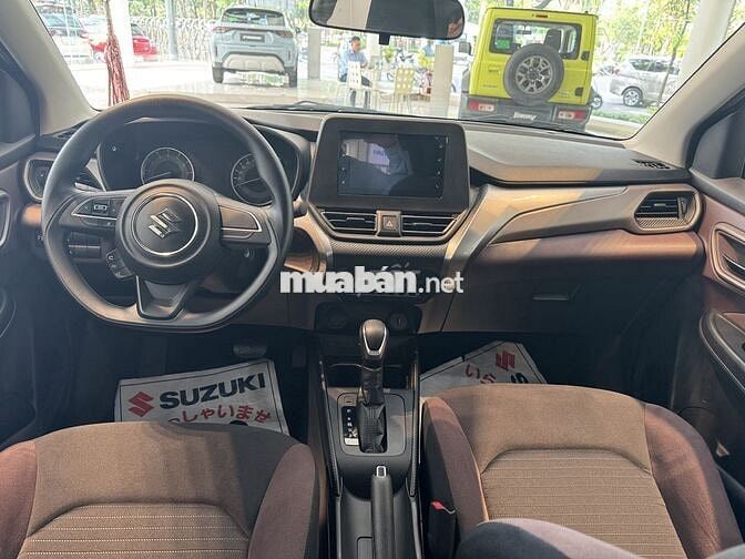xe Suzuki Fronx GL 2025 xả kho khuyến mãi 80 triệu