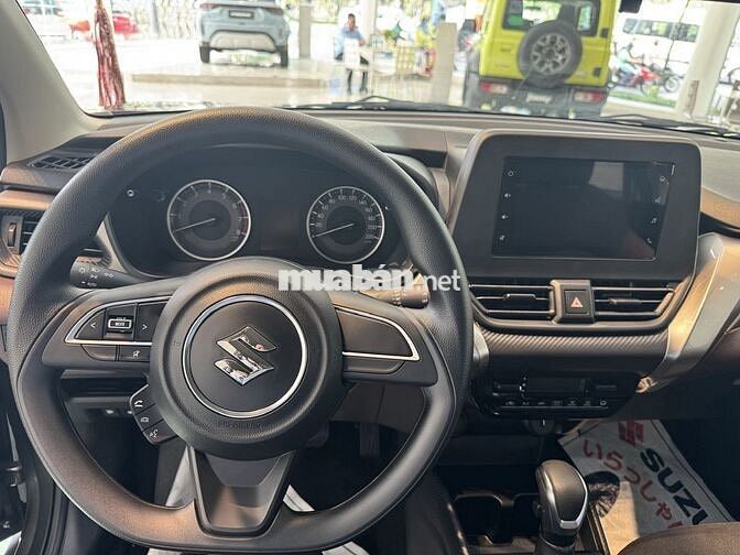 xe Suzuki Fronx GL 2025 xả kho khuyến mãi 80 triệu
