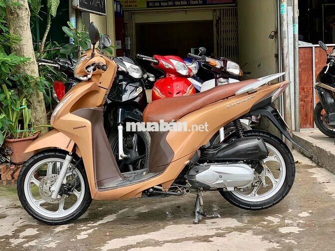 Honda Vision 2017 Vàng đồng