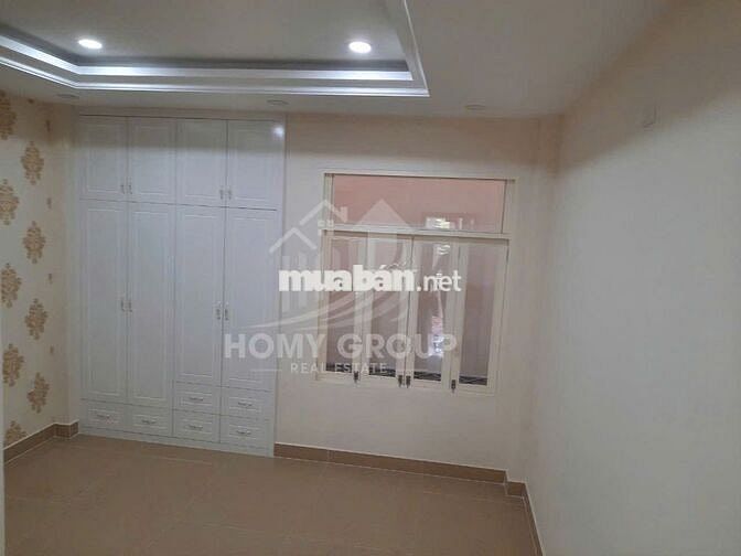 Cho thuê nhà mặt tiền KDC Hiệp Bình HBP, 5x20m, 1 hầm 3 lầu, làm VP/kd