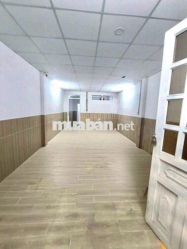 Nhà Đẹp Kha Vạn Cân 150m2, 3PN Gần ĐH Ngân Hàng, sân rộng,nhà mới