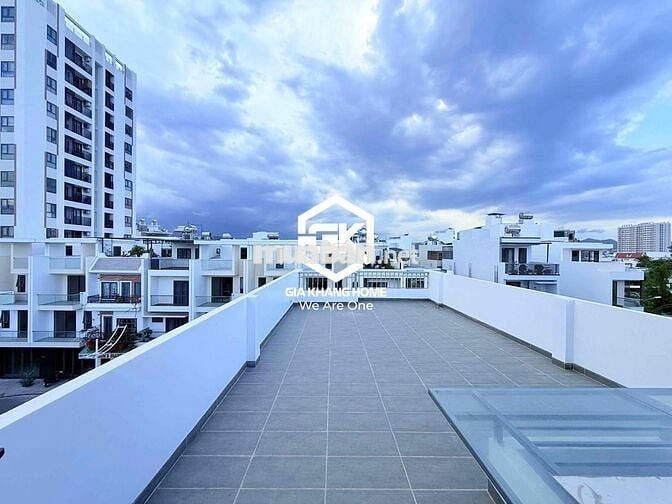 CHO THUÊ DÀI HẠN NHÀ NGUYÊN CĂN 3 PHÒNG NGỦ Ở VÀ KINH DOANH SẠCH MẶT