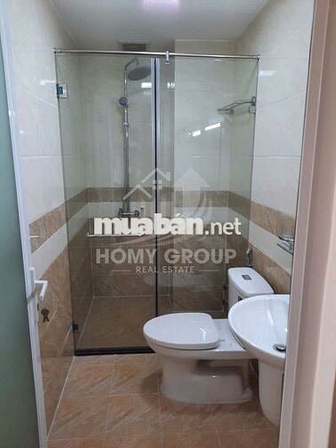 Cho thuê nhà mặt tiền KDC Hiệp Bình HBP, 5x20m, 1 hầm 3 lầu, làm VP/kd