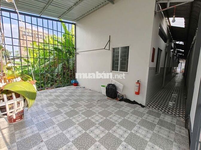 Bán gấp nhà + dãy trọ 115m2 thu nhập 7tr 1 tháng chỉ 800 triệu TL