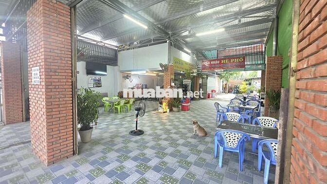 CHO THUÊ MẶT BẰNG RỘNG 200M2 MẶT TIỀN CẦU BÈ