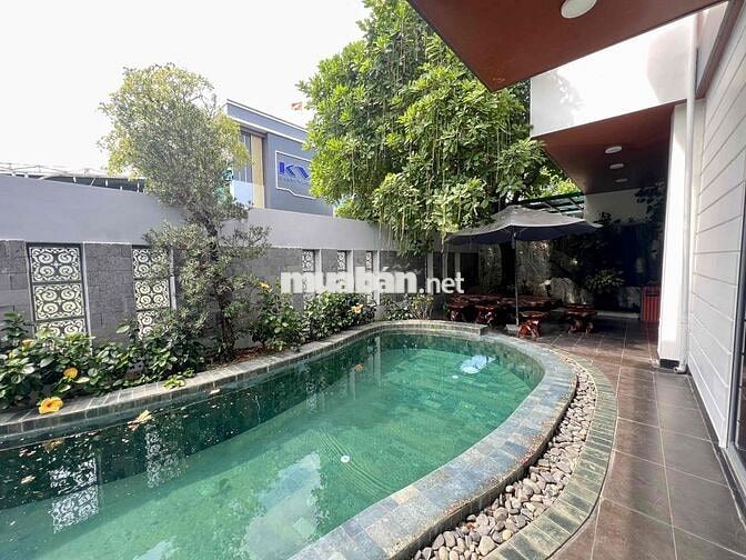 CHO THUÊ VILLA SIÊU RỘNG CÓ HỒ BƠI KĐT MỸ GIA GIÁ 42 TRIỆU/THÁNG