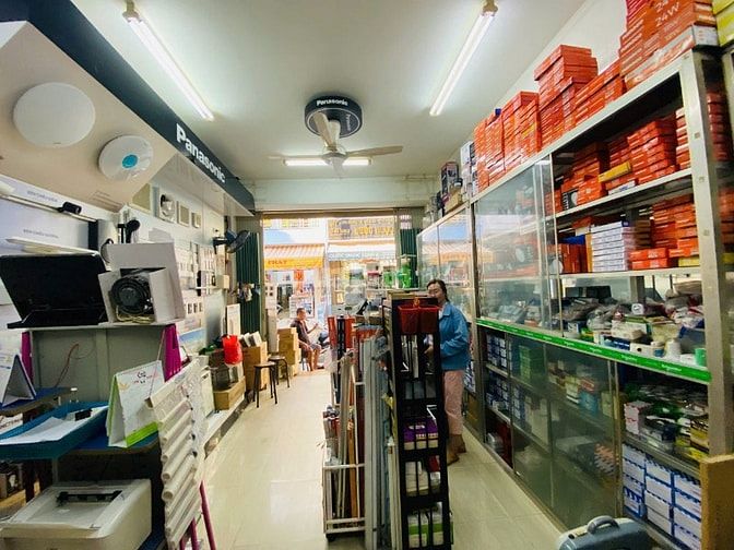 BÁN GẤP NHÀ MẶT TIỀN VŨ CHÍ HIẾU KHU CHỢ LỚN QUẬN 5