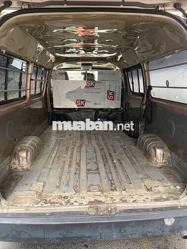 Toyota Hiace 2006 3 chỗ
