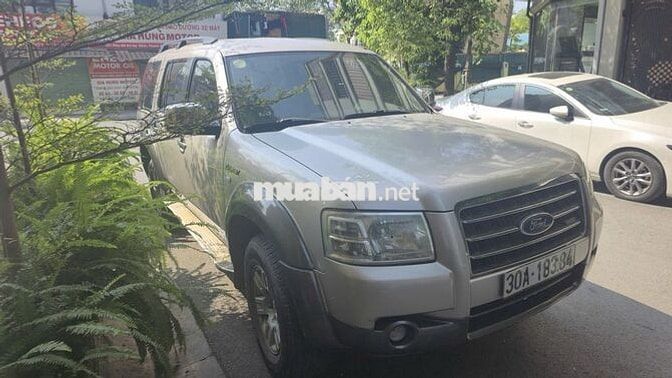 Ford Everest 2009 Số tự động