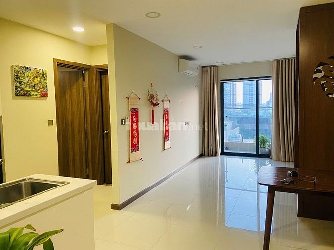 Cho thuê căn hộ 1P full nội thất, giá 13,5 triệu, nhận nhà ở ngay.
