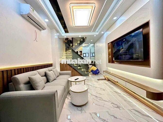 CHO THUÊ NHÀ NGUYÊN CĂN 2PN-2WC GẦN QUẬN 4 và 1, TIỆN QUA TRUNG TÂM