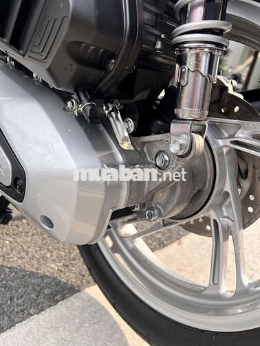 Honda SH 125i CBS mẫu mới màu Trắng