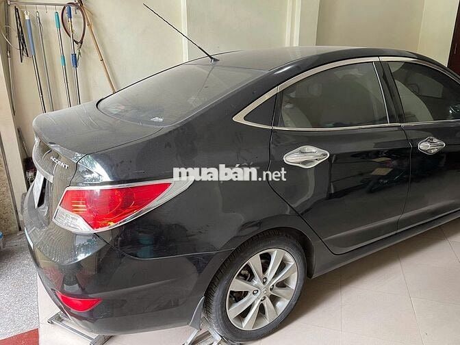 Hyundai Accent Đen 69034 km
