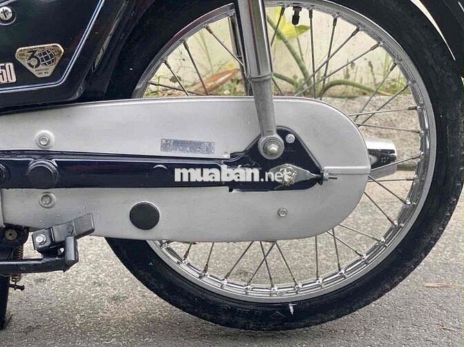Honda Super Cub 50 Custom Đen