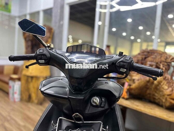 NVX 155VVA 2017 chính chủ biển SG phanh ABS