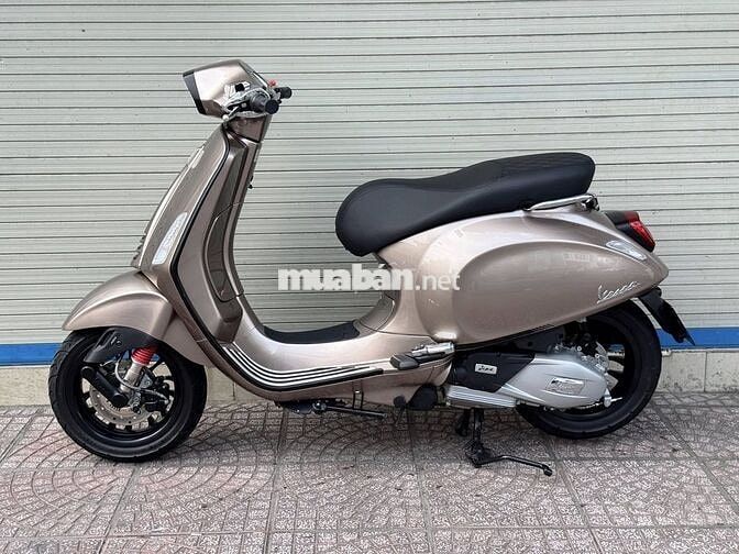 Piaggio Vespa Sprint 150 TFT 2024 Nâu 5600km