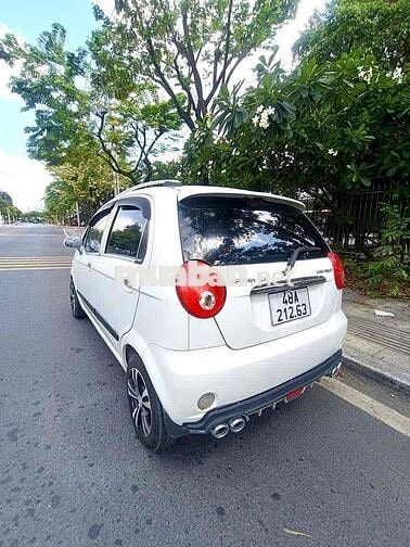 Chevrolet Spark Số tự động Trắng kiểm mới