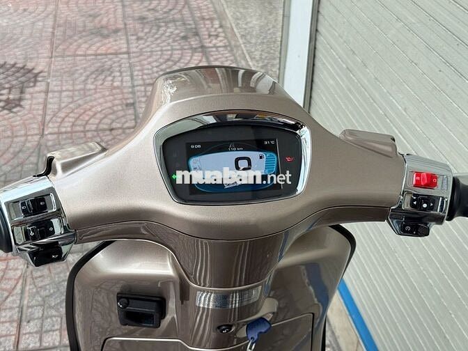 Piaggio Vespa Sprint 125 TFT 2025 Nâu 115km