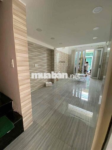 Chính chủ dễ thương CHO THUÊ NHÀ 2 MẶT TIỀN TRUNG TÂM QUẬN 11