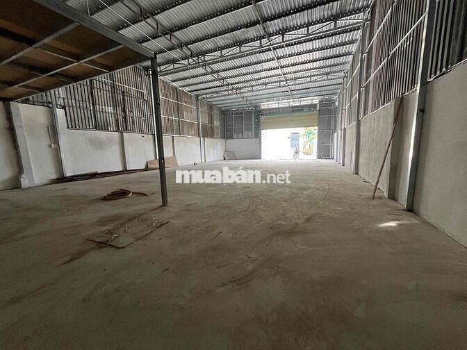 CHO THUÊ KHO XƯỠNG 280m2 - MT ĐƯỜNG NHỰA 10T XTT -HÓC MÔN