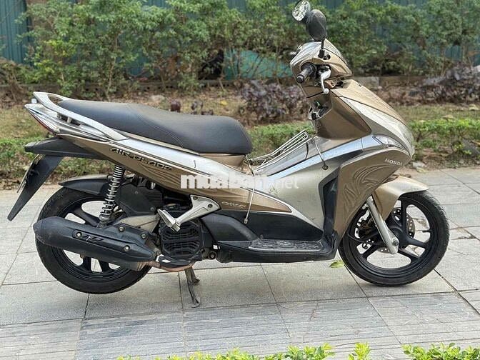 Honda Air Blade Thể thao màu đồng, xe chính chủ