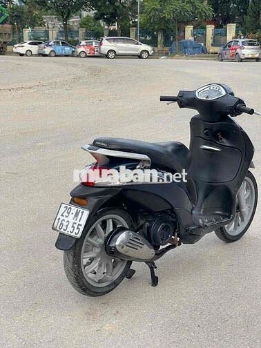 Piaggio Liberty màu Xanh đậm