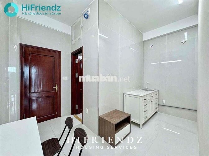 CHO THUÊ 2PN / STUDIO BAN CÔNG – FULL NỘI THẤT – THANG MÁY