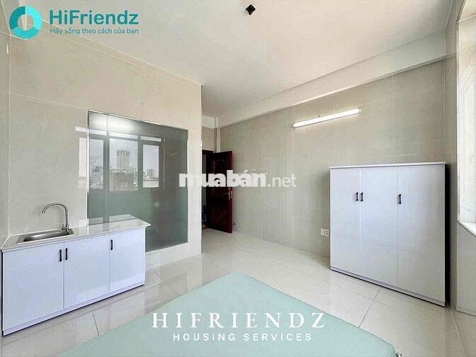 CHO THUÊ 2PN / STUDIO BAN CÔNG – FULL NỘI THẤT – THANG MÁY