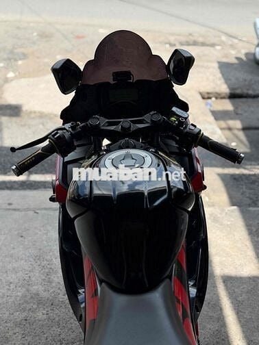 Suzuki GSX R150 2020 Đen Đỏ 30000 km Xe keng