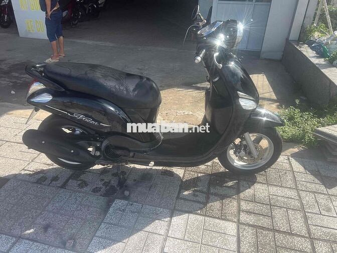 Yamaha Acruzo Đen Blue Core