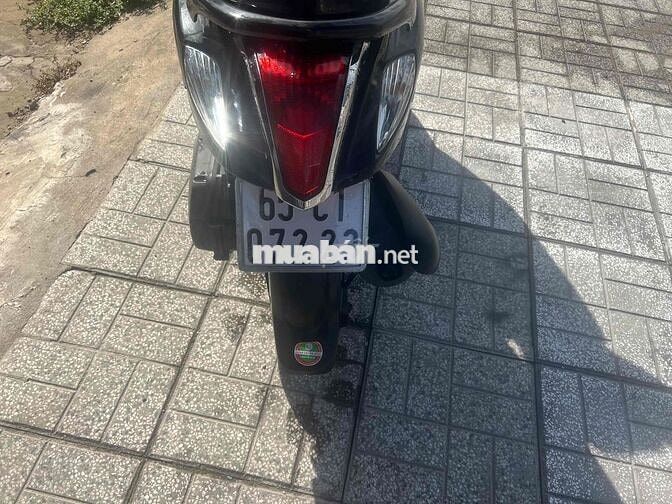 Yamaha Acruzo Đen Blue Core