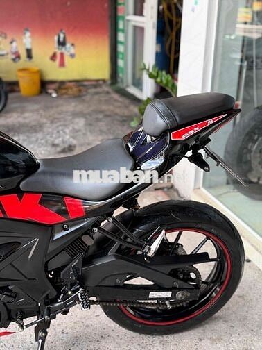 Suzuki GSX R150 2020 Đen Đỏ 30000 km Xe keng
