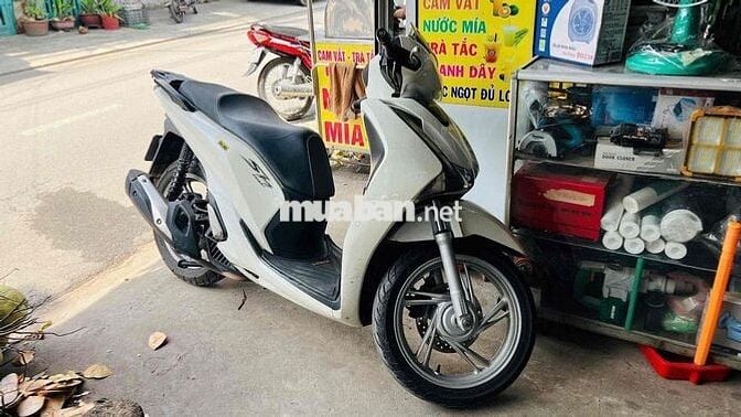 Honda SH 150 ABS 2018 Trắng