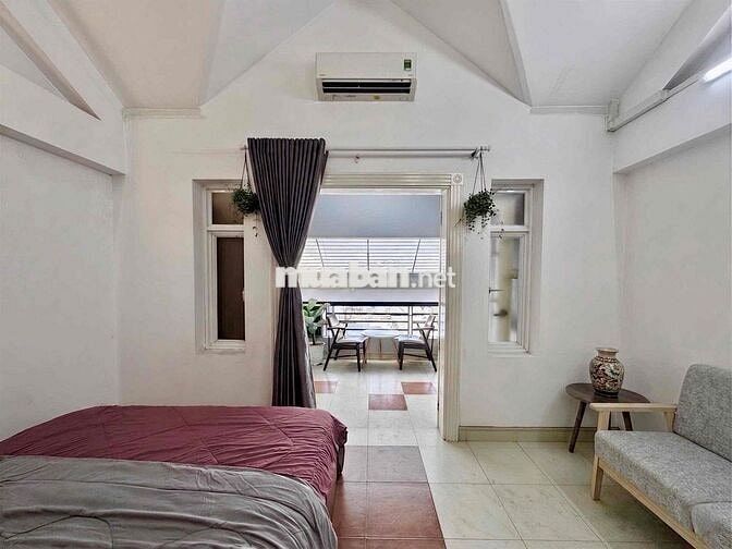 Căn hộ BAN CÔNG Tách Bếp full nội thất cao cấp ngay Nguyễn Văn Trỗi