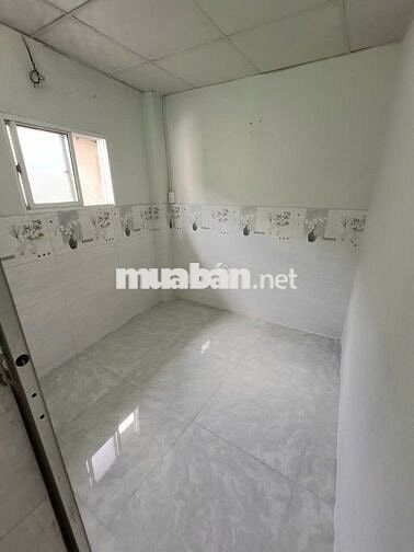 Cho thuê nhà 1 lầu, 2PN,  hẻm đường Bông Sao, Phường 5, Quận 8.