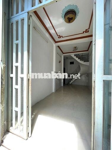 NHÀ 3PN NGAY CẦU VƯỢT  CÂY GÕ QUẬN 11