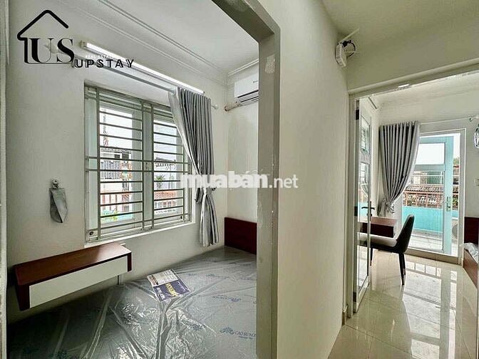 CĂN HỘ 2 PHÒNG NGỦ THANG MÁY - BAN CÔNG PENHOUSE