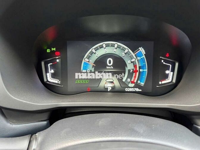 Mitsubishi Xpander Cross 2024 1.5AT,màu đen,2v8km
