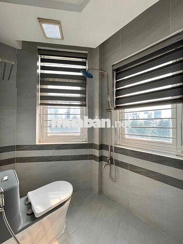 CHDV THOÁNG MÁT GIẢM GIÁ TẠI SÀI GÒN - PHÚ NHUẬN IB XEM LIỀN 🔥🏡